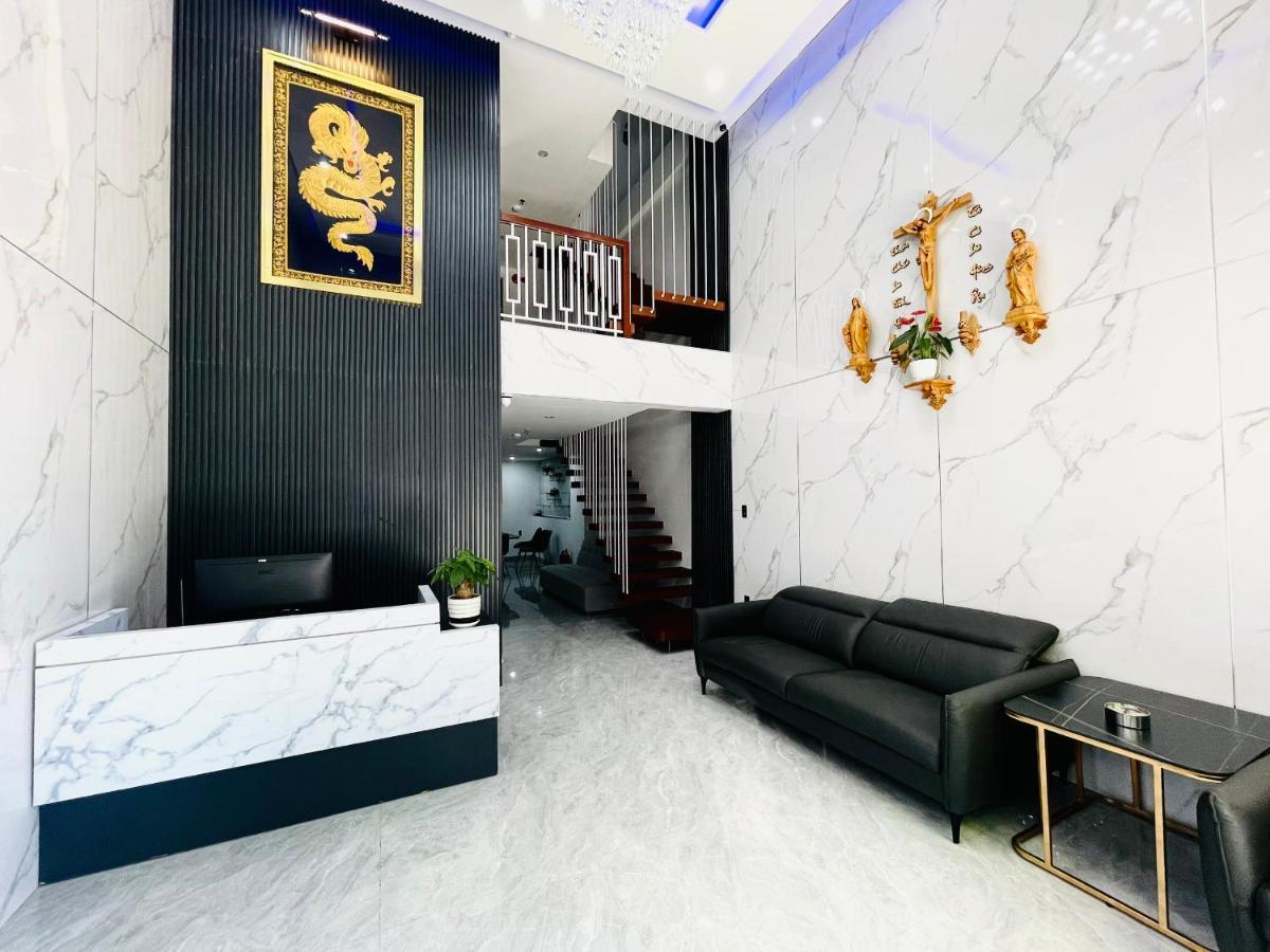 Sumo Hotels Дананг Екстериор снимка