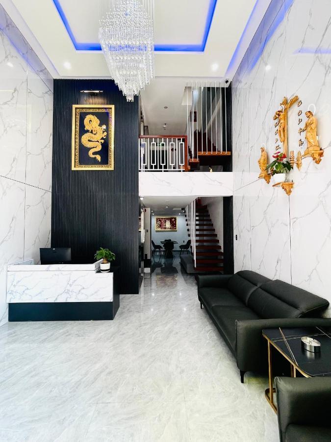 Sumo Hotels Дананг Екстериор снимка